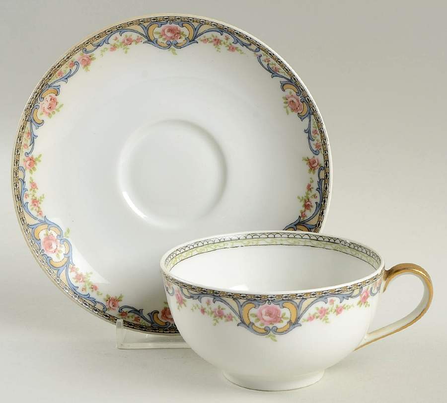 Schleiger 614 Flat Cup & Saucer Set by Haviland-1