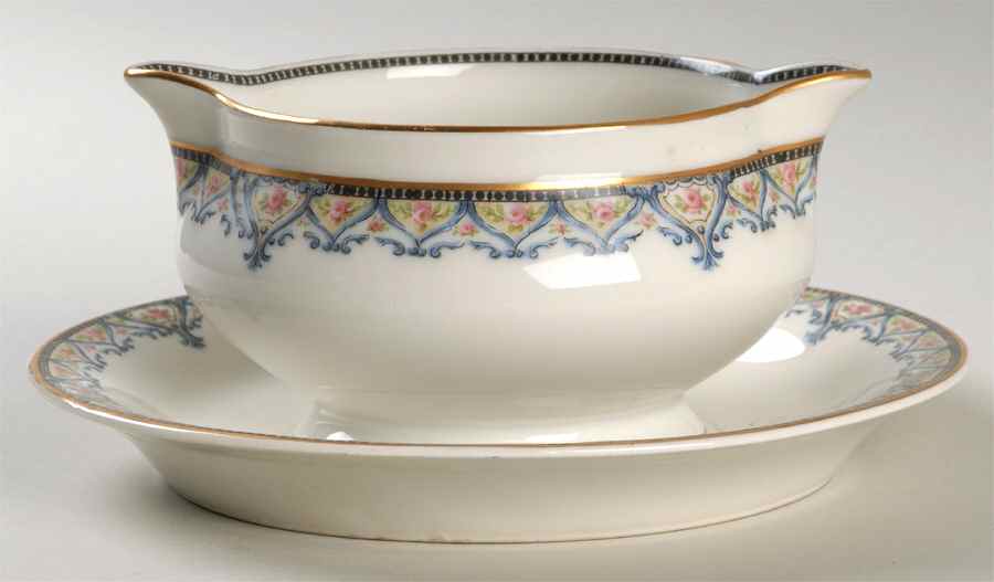 Schleiger 617a Gravy Boat with Attached Underplate by Haviland-1