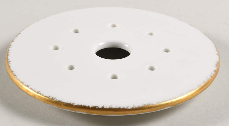 Schleiger 618 Strainer for Round Butter by Haviland-1