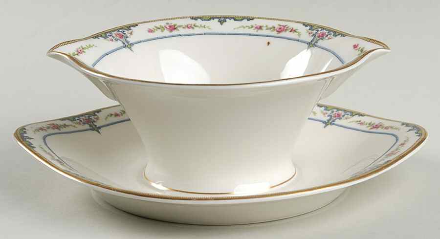 Schleiger 618a Gravy Boat with Attached Underplate by Haviland-1
