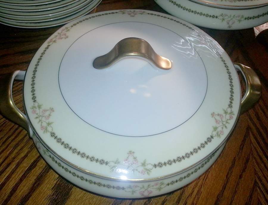 Schleiger 624a Round Covered Vegetable by Haviland-1
