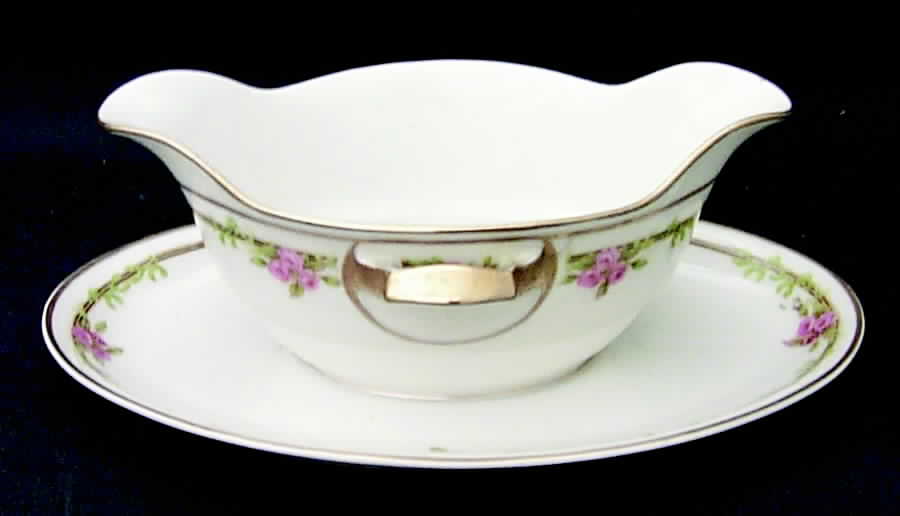 Schleiger 625A Gravy Boat with Attached Underplate by Haviland-1