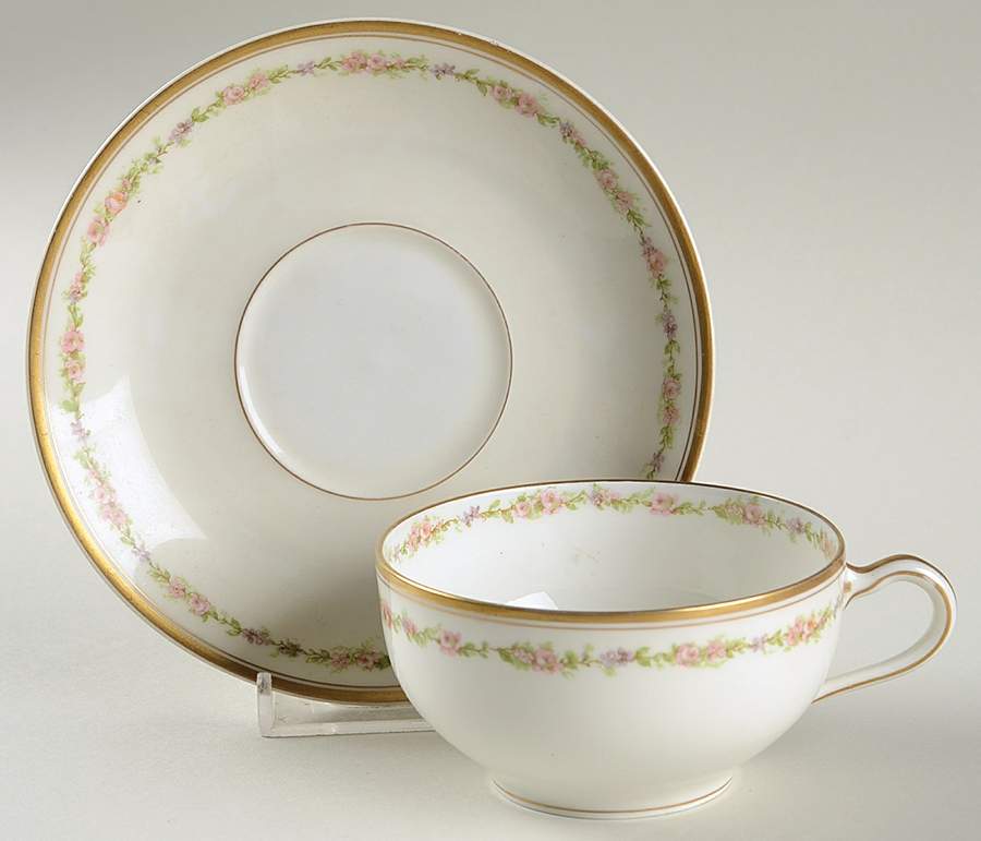 Schleiger 626 Flat Cup & Saucer Set by Haviland-1