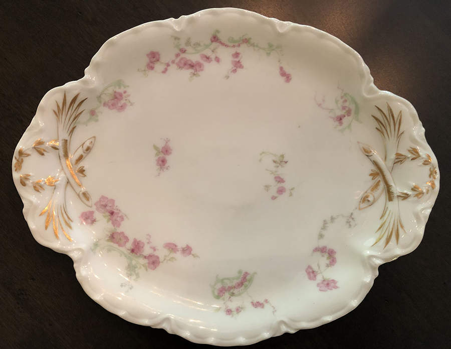 Schleiger 63 10" Oval Serving Platter by Haviland-1