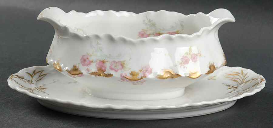 Schleiger 63B Gravy Boat with Attached Underplate by Haviland-1