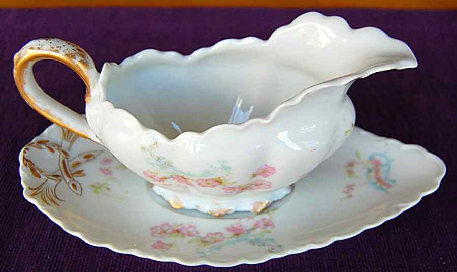Schleiger 63B Gravy Boat & Underplate by Haviland-1