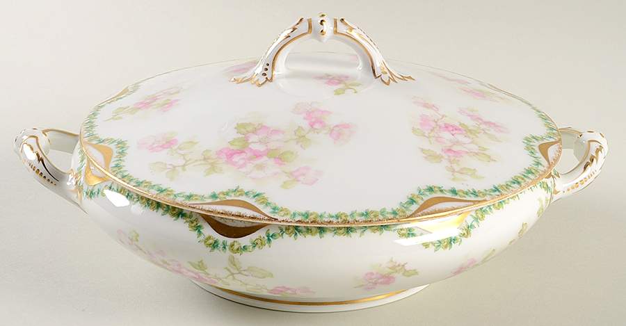 Schleiger 66 Round Covered Vegetable by Haviland-1