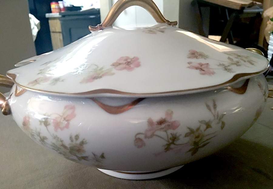 Schleiger 660F Tureen &  Lid by Haviland-1
