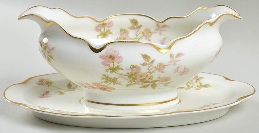 Schleiger 660F Gravy Boat with Attached Underplate by Haviland-1