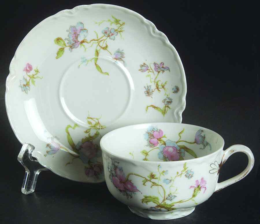Schleiger 663 Flat Cup & Saucer Set by Haviland-1
