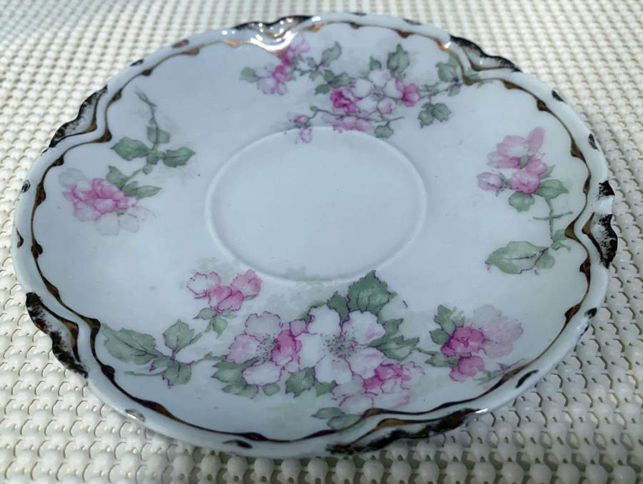 Schleiger 66d Saucer by Haviland-1