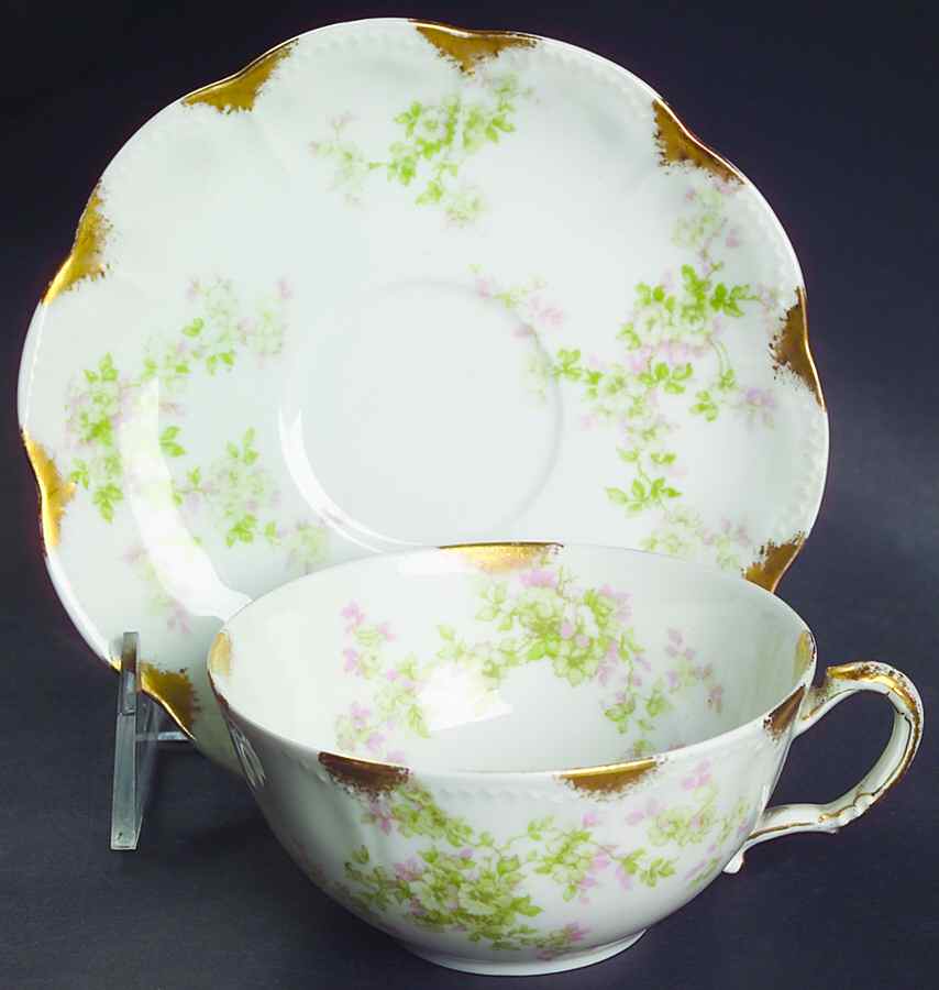 Schleiger 67 Flat Cup & Saucer Set by Haviland-1