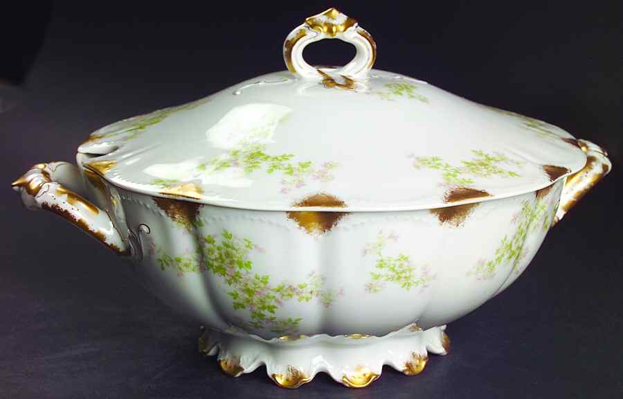 Schleiger 67 Tureen &  Lid by Haviland-1
