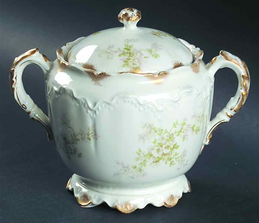 Schleiger 67 Sugar Bowl & Lid by Haviland-1
