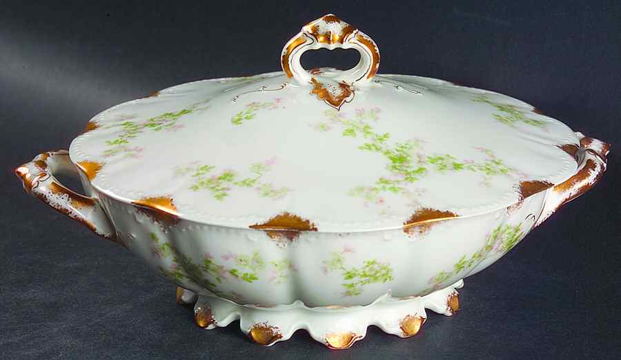 Schleiger 67 Round Covered Vegetable by Haviland-1