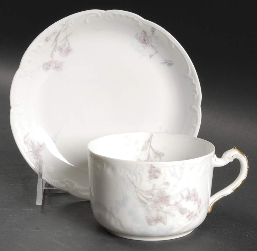 Schleiger 678A Flat Cup & Saucer Set by Haviland-1