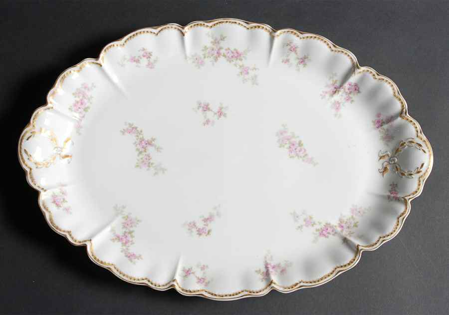Schleiger 67L 16" Oval Serving Platter by Haviland-1
