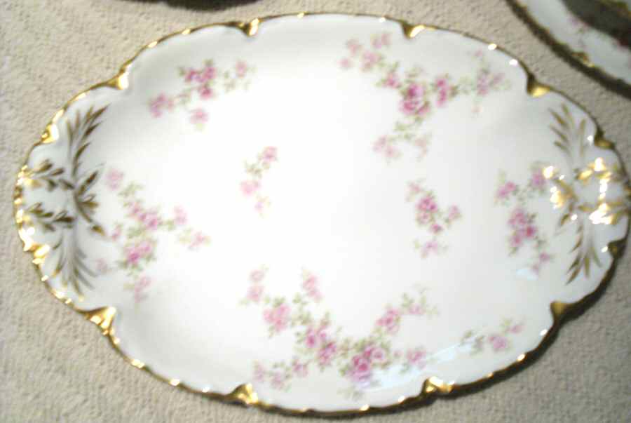 Schleiger 67v 13" Oval Serving Platter by Haviland-1
