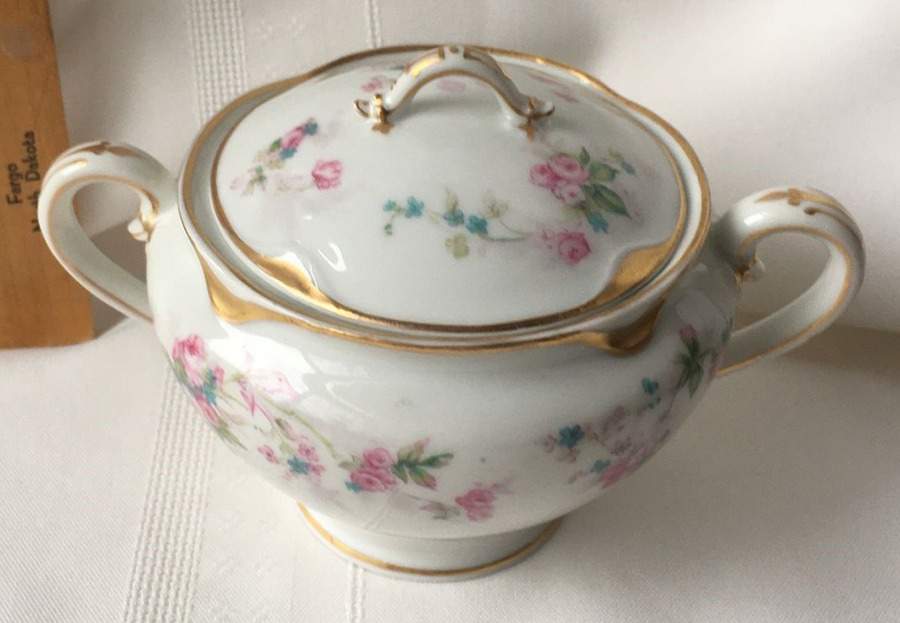 Schleiger 681 Sugar Bowl & Lid by Haviland-1