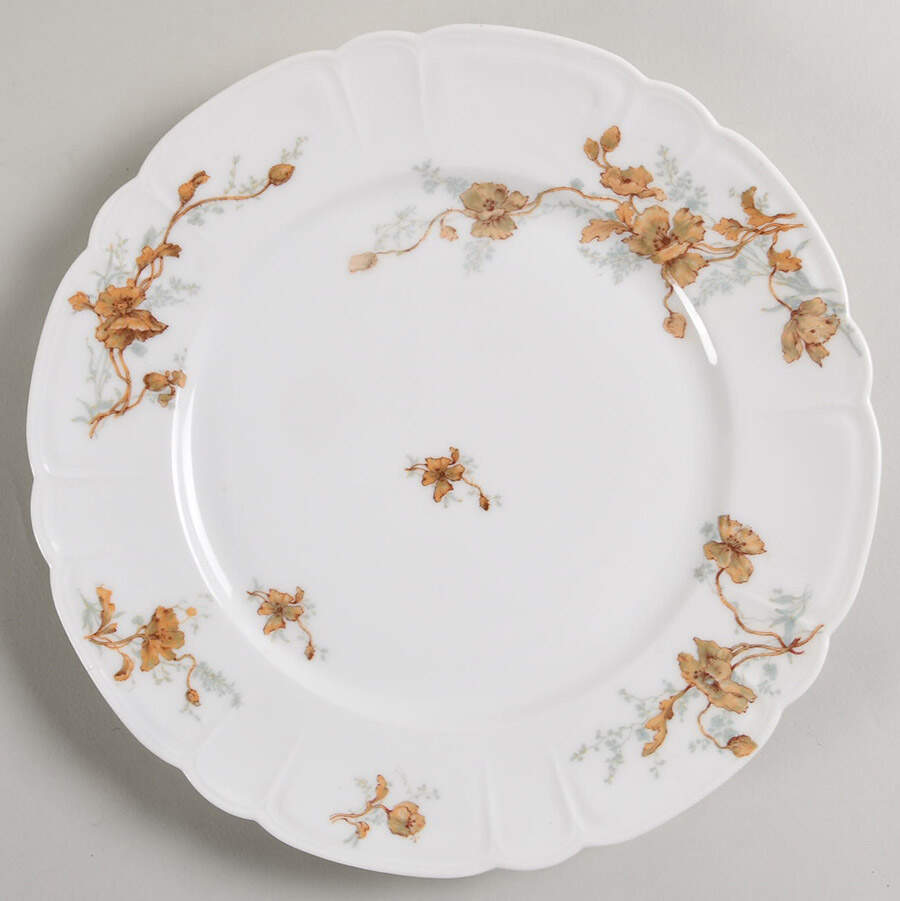 Schleiger 685 Dinner Plate by Haviland-1