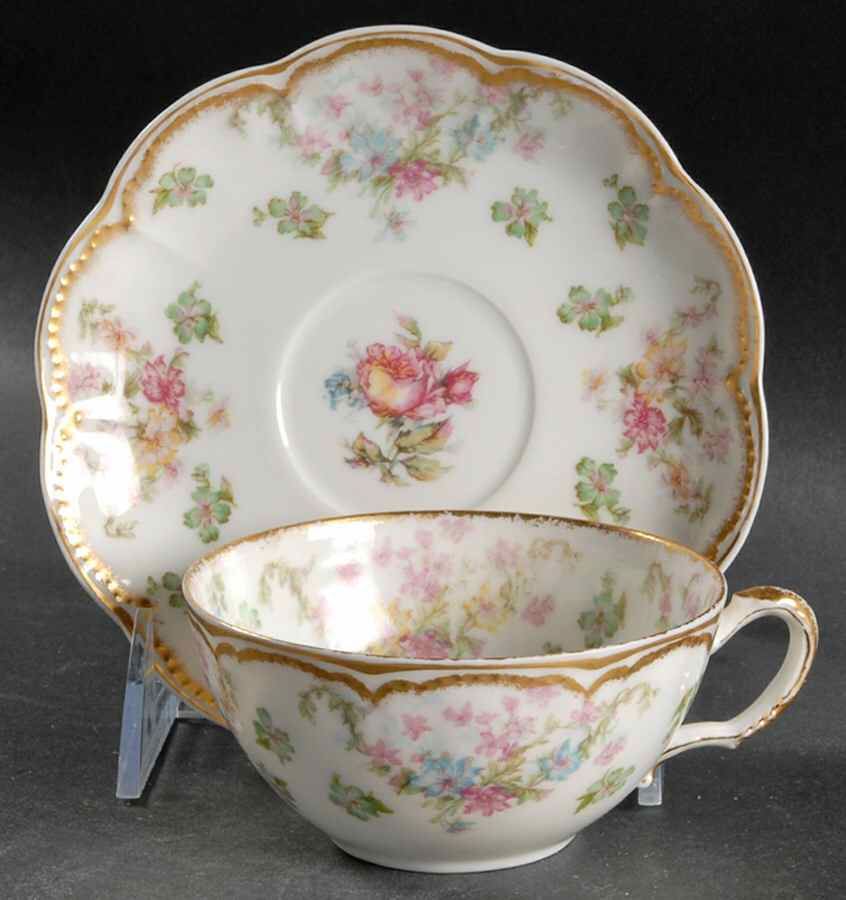 Schleiger 72 Flat Cup & Saucer Set by Haviland-1
