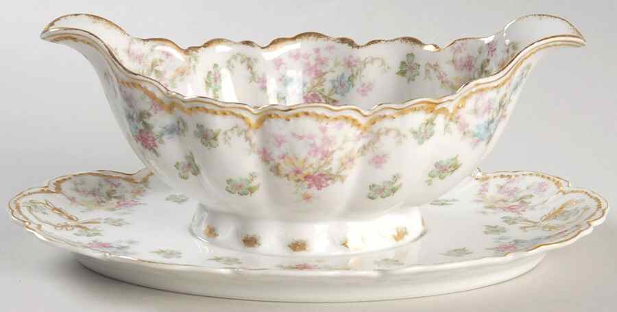 Schleiger 72 Gravy Boat with Attached Underplate by Haviland-1