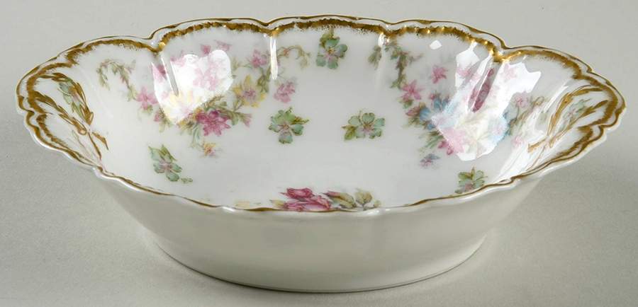 Schleiger 72 6" Oval Nut Dish by Haviland-1