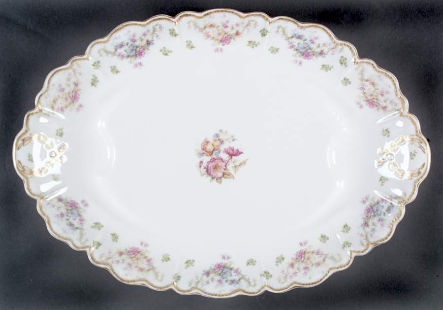 Schleiger 72 18" Oval Serving Platter by Haviland-1