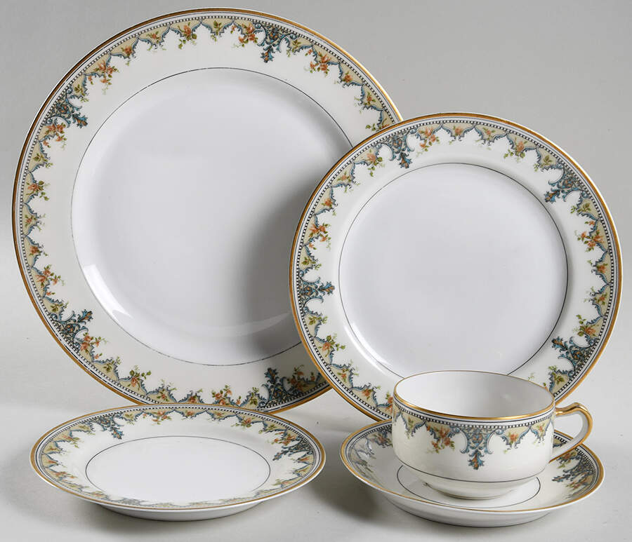 Schleiger 727 5 Piece Place Setting by Haviland-1