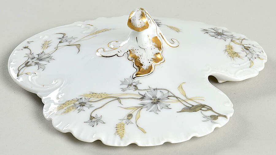Schleiger 73B Lid for Gravy Boat by Haviland-1