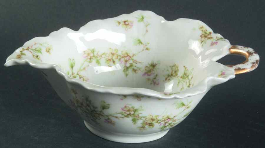 Schleiger 74 6" Leaf Bowl by Haviland-1