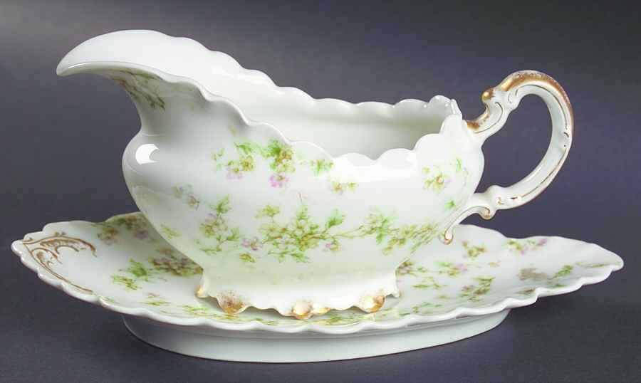 Schleiger 74 Gravy Boat & Underplate by Haviland-1