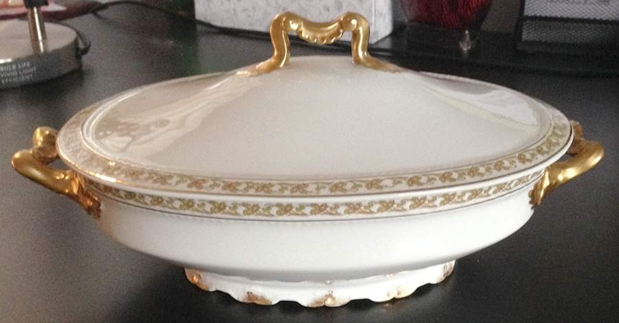 Schleiger 755 Round Covered Vegetable by Haviland-1