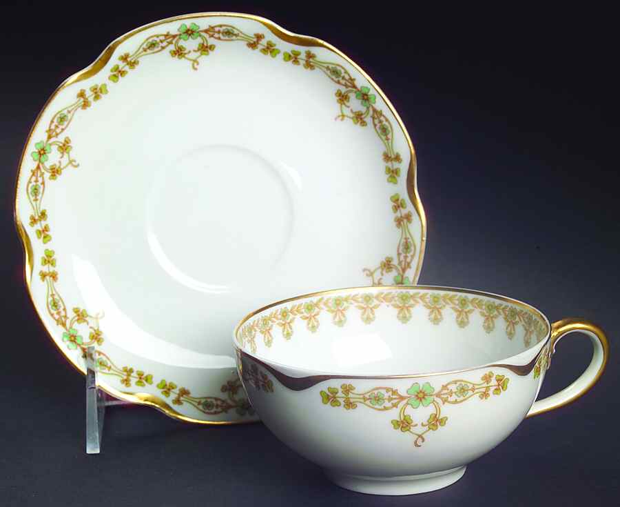 Schleiger 771a Flat Cup & Saucer Set by Haviland-1