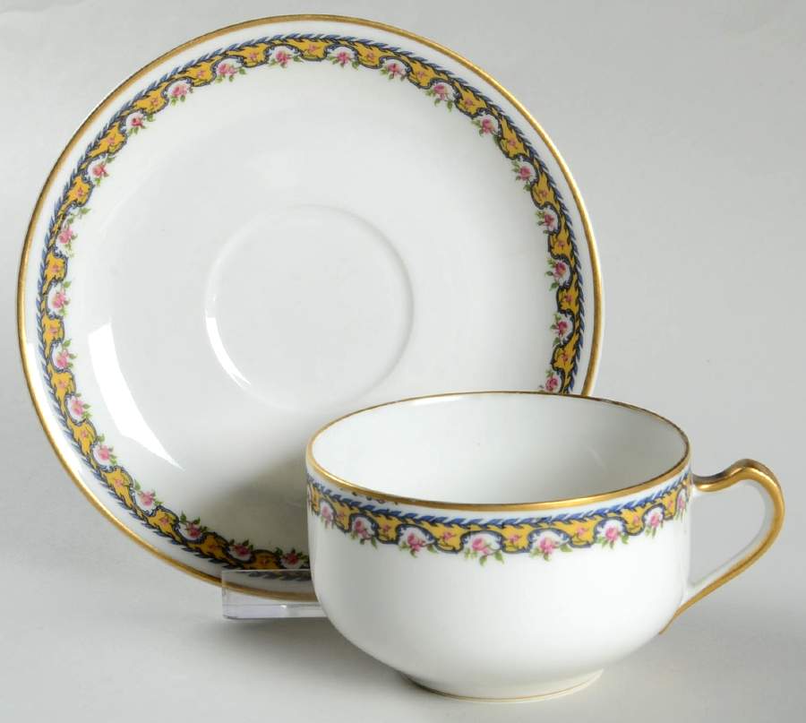 Schleiger 774 Flat Cup & Saucer Set by Haviland-1