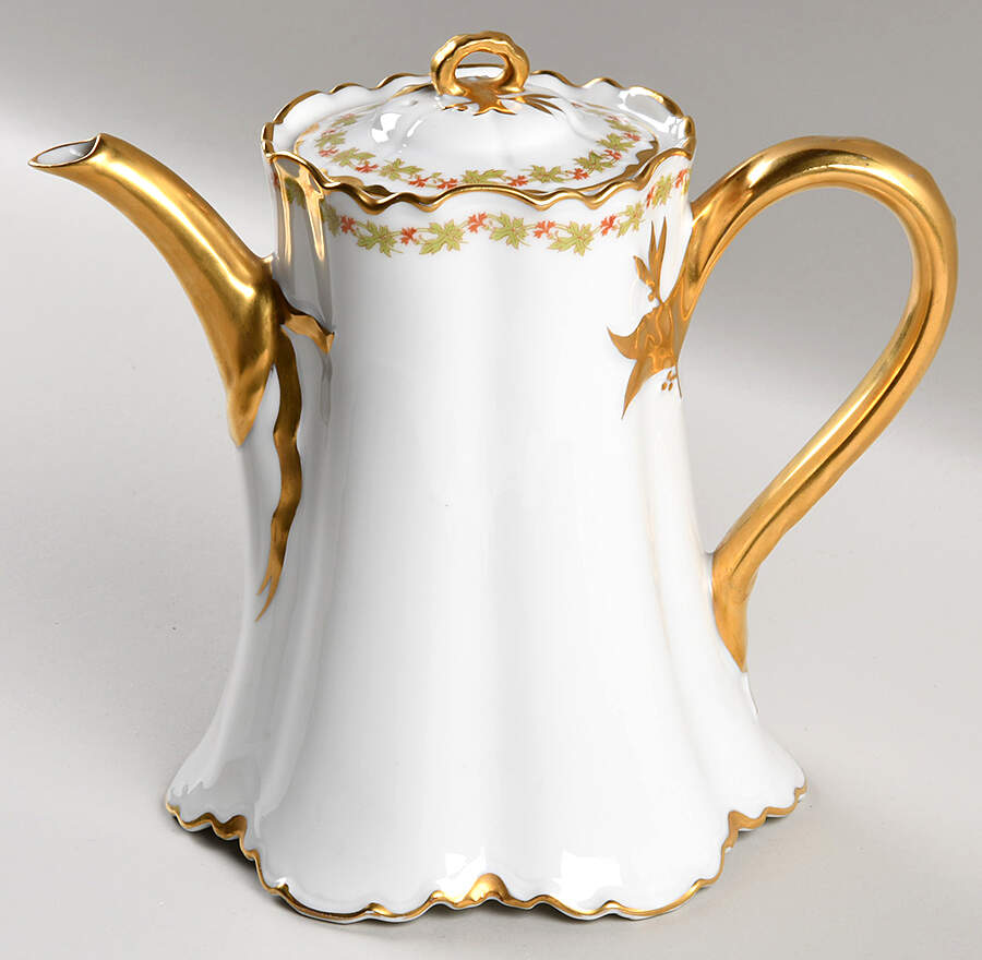 Schleiger 788 Teapot & Lid by Haviland-1