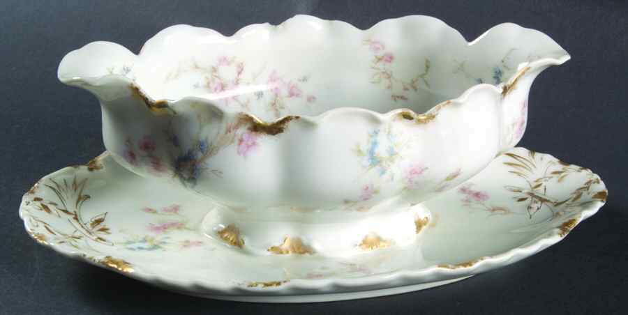 Schleiger 78b Gravy Boat with Attached Underplate by Haviland-1