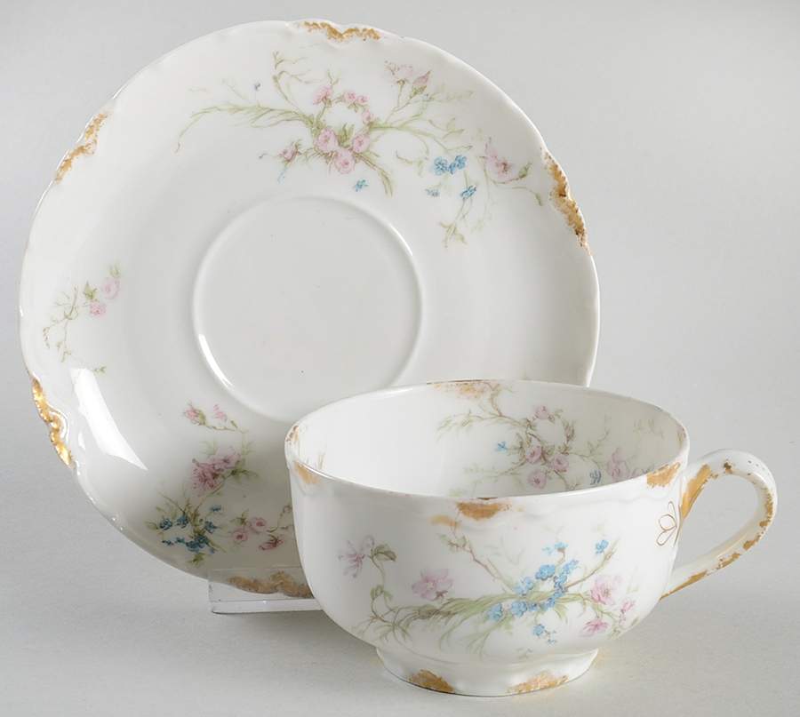 Schleiger 78b Oversized Cup & Saucer Set by Haviland-1