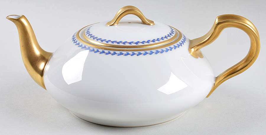 Schleiger 792 Teapot & Lid by Haviland-1