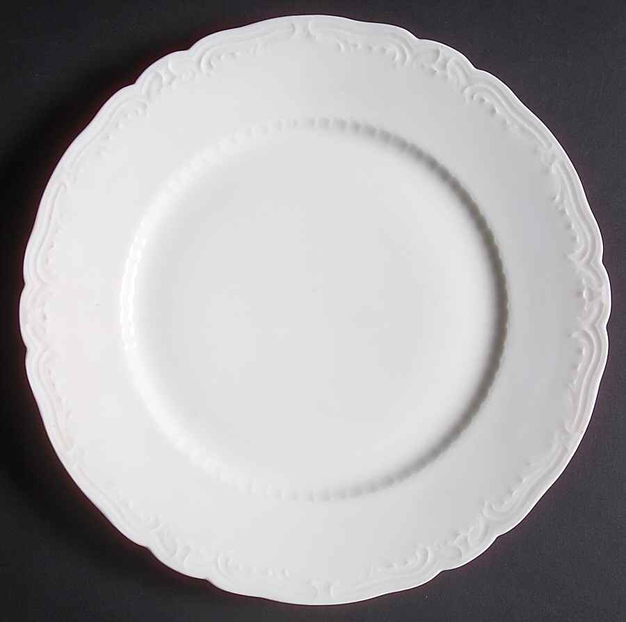 Schleiger 8 Dinner Plate by Haviland-1