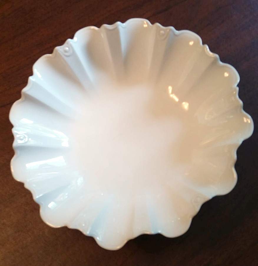 Schleiger 802 9" Round Vegetable Bowl by Haviland-1