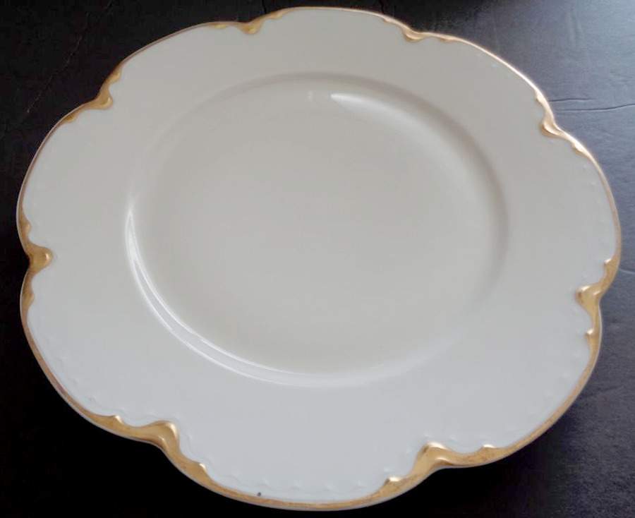 Schleiger 819 Dinner Plate by Haviland-1