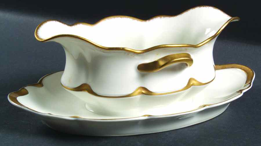 Schleiger 822a Gravy Boat with Attached Underplate by Haviland-1