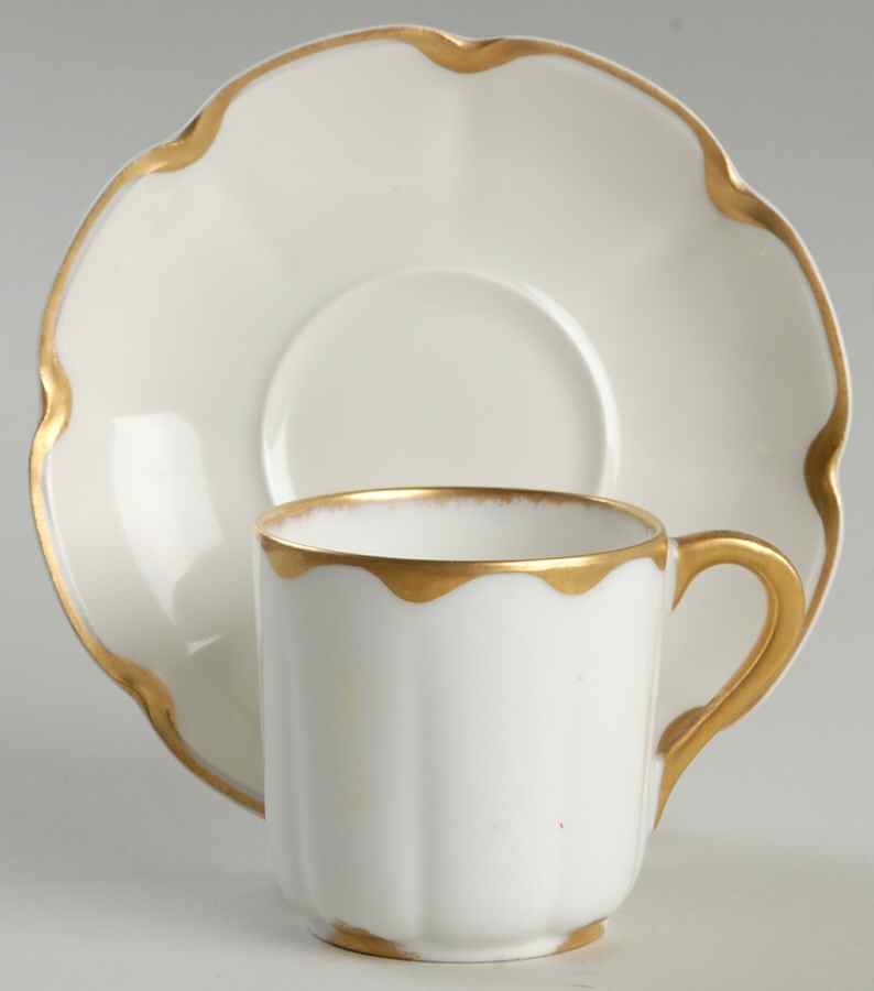 Schleiger 822a Flat Demitasse Cup & Saucer Set by Haviland-1