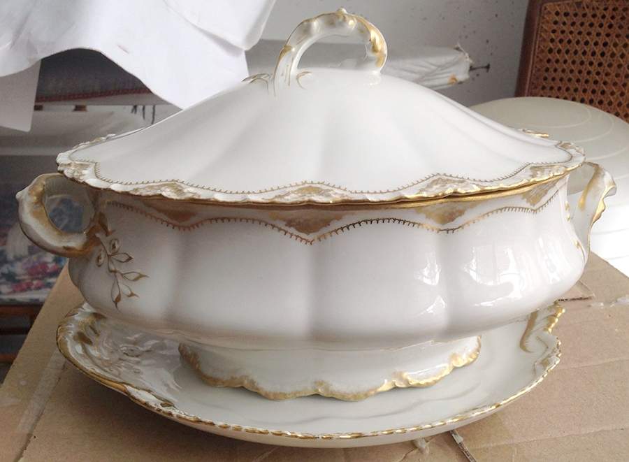 Schleiger 828 Tureen &  Lid by Haviland-1