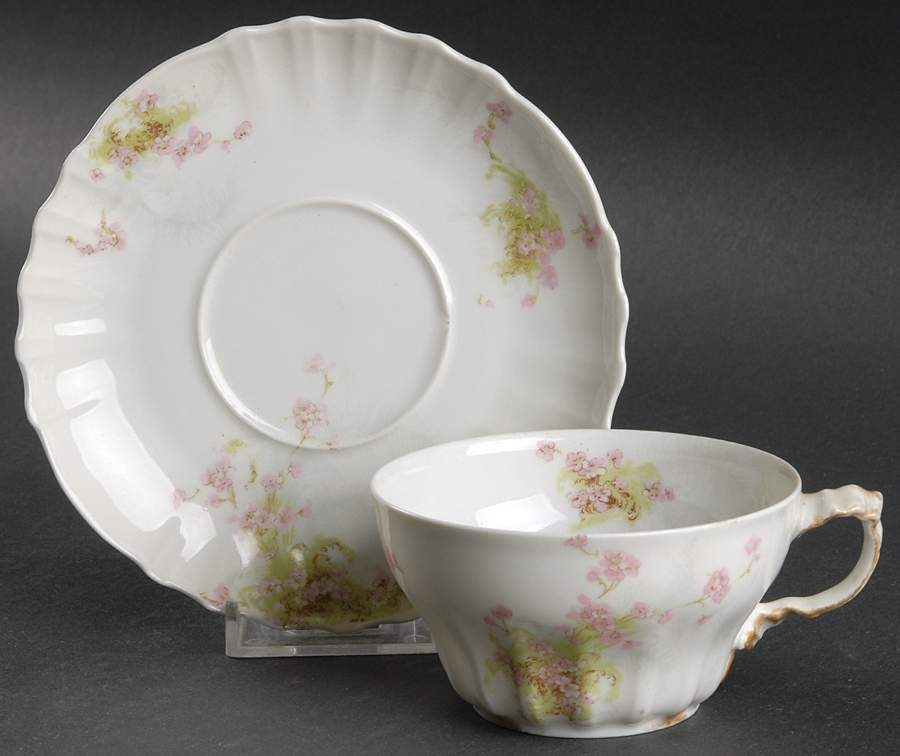 Schleiger 836 Flat Cup & Saucer Set by Haviland-1