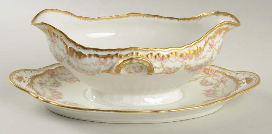 Schleiger 842 Gravy Boat with Attached Underplate by Haviland-1