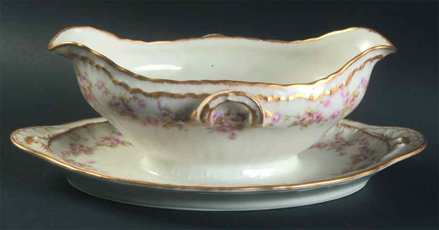 Schleiger 844 Gravy Boat with Attached Underplate by Haviland-1