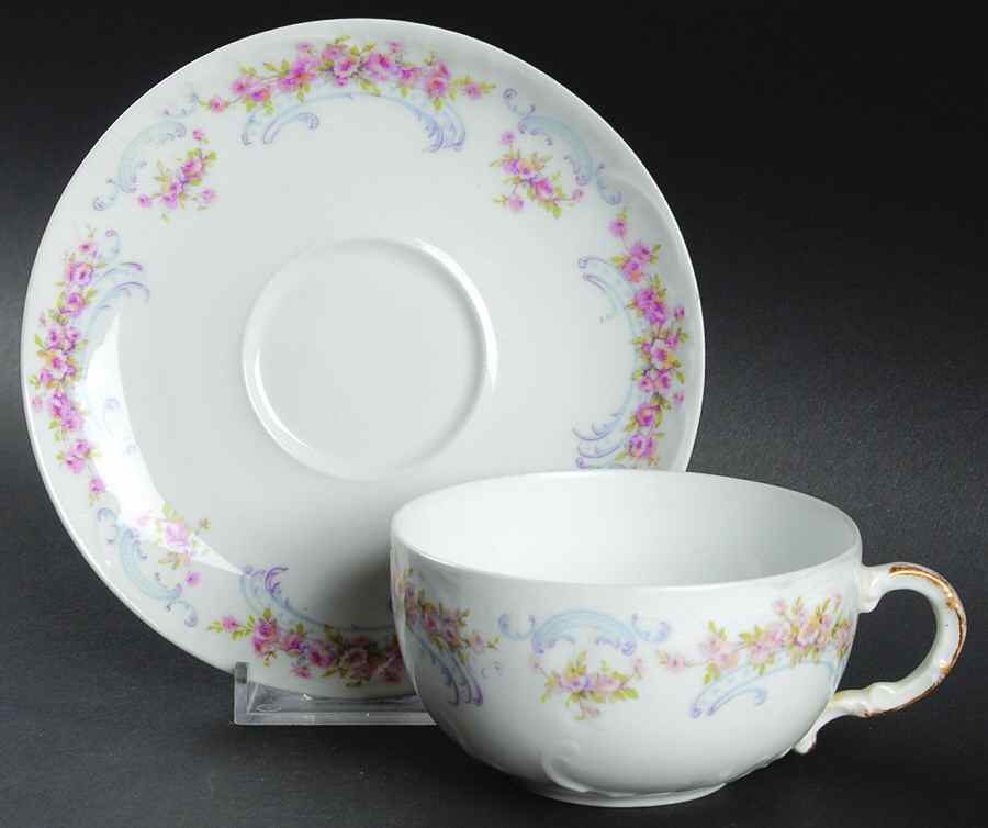 Schleiger 852b Flat Cup & Saucer Set by Haviland-1