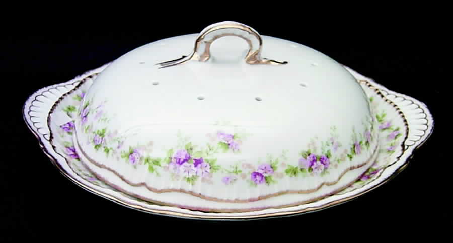 Schleiger 855A Pancake Dish & Lid by Haviland-1